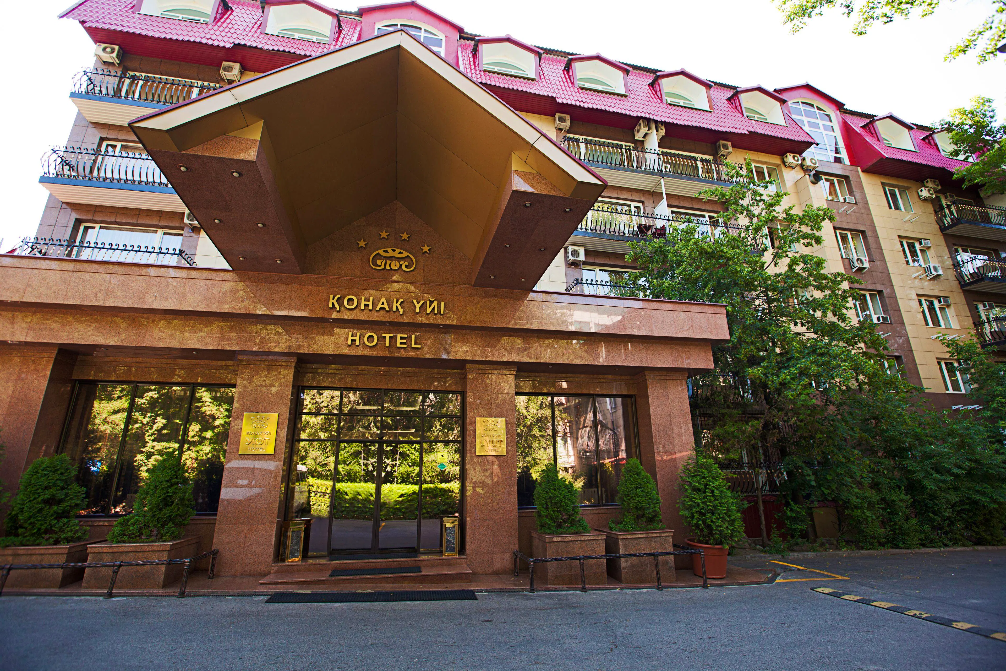 Almaty, Hotel Uyut, Außenfassade&nbsp;&ndash;&nbsp;&copy;&nbsp;Hotel Uyut, Almaty