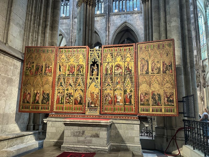 Im Kölner Dom - &copy;Sabine Letzybyll - Eberhardt TRAVEL