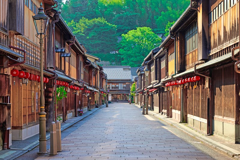 Traditionelle Häuser in Kanazawa auf der Insel Honshu - &copy;Azamat - stock.adobe.com