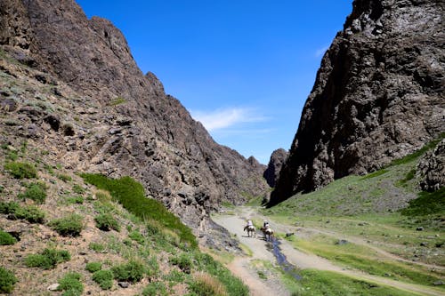 Geierschlucht (Yolyn Am) im Gobi-Gurvan-Saikhan-Nationalpark &ndash; &copy; Stefano - stock.adobe.com