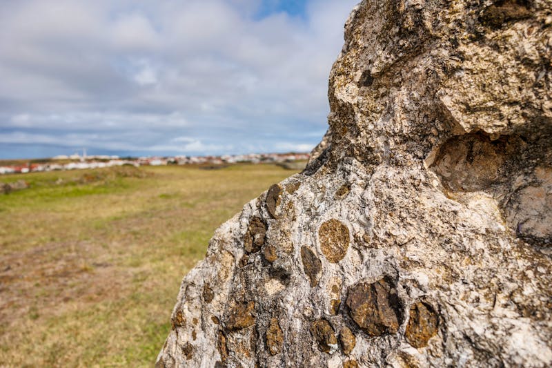 Fossilienweg auf der Insel Santa Maria - &copy;Ayla Harbich - stock.adobe.com