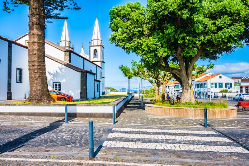 Typische Architektur der Azoren in Madalena auf Pico - &copy;pkazmierczak - stock.adobe.com