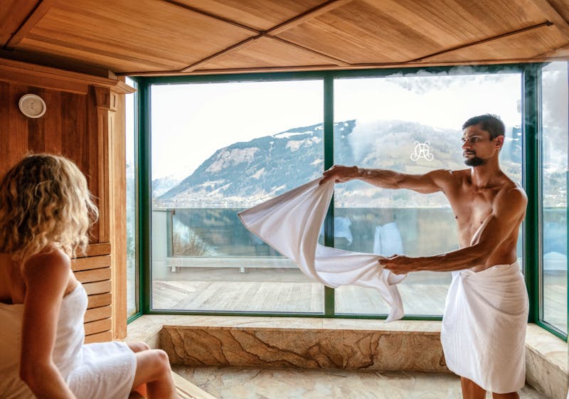 Sauna im Grand Hotel Zell am See &ndash; &copy;PriTours