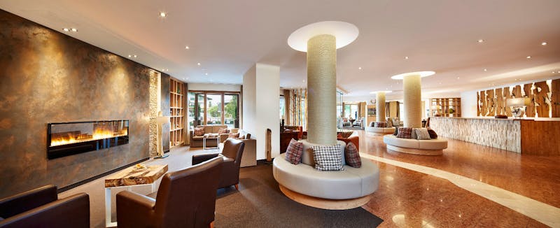 Lobby im Das Alpenhaus / Kaprun &ndash; &copy;michael huber I  www huber-fotografie at