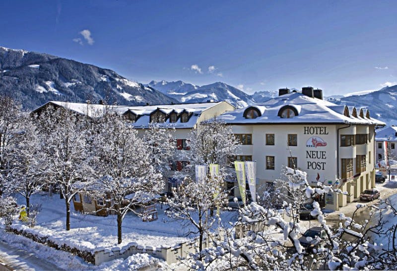 Außenansicht Winter Hotel Neue Post &ndash; &copy;PriTours
