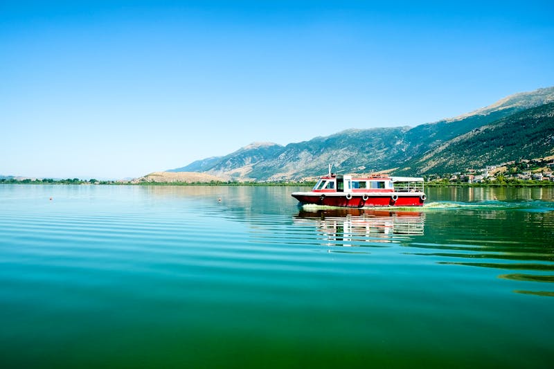 Pamvotida See bei Ioannina in Griechenland - &copy;Stephan - stock.adobe.com