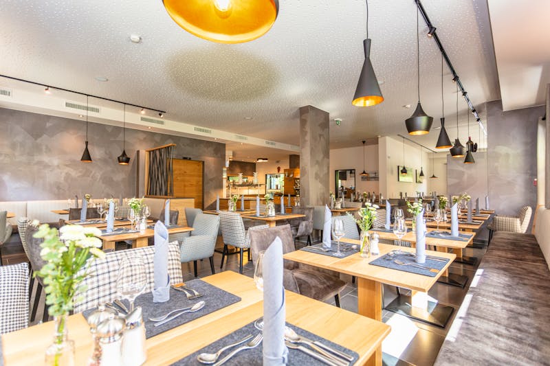 Restaurant im Hotel Almrausch  &ndash; &copy;PriTours