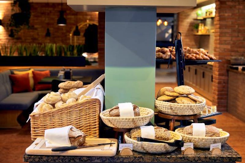 Frühstück im Hotel ever.grün &ndash; &copy;PriTours