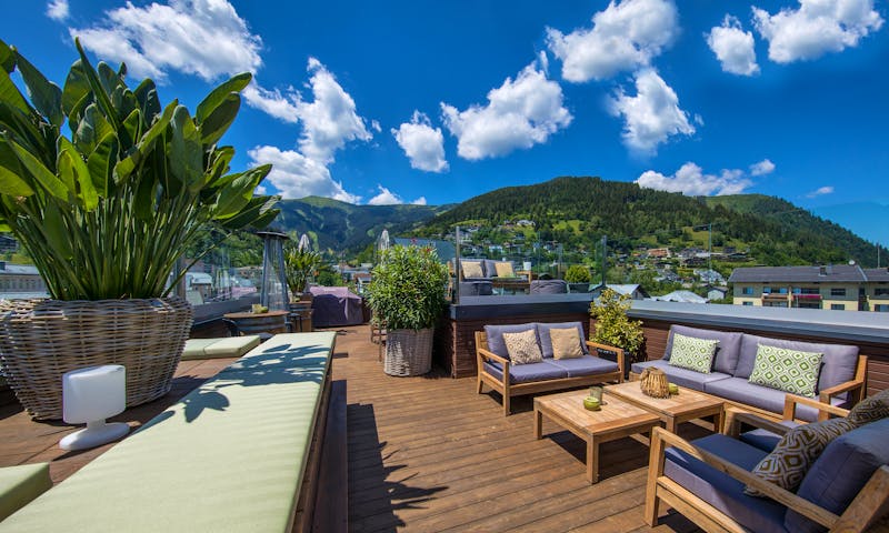 Rooftop-Bar im Sommer im Hotel Heitzmann &ndash; &copy;@nikolaus faistauer photography