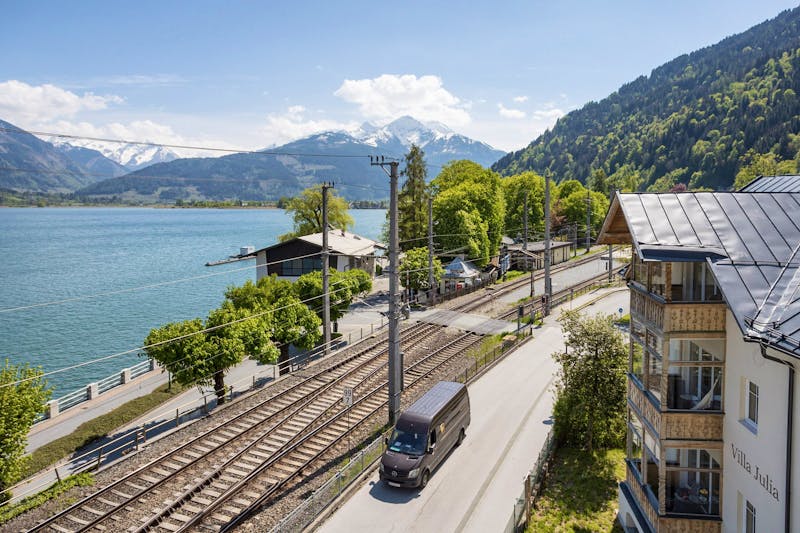 Blick auf den See im Sommer vom Hotel Seehof &ndash; &copy;PriTours