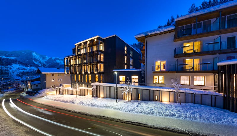 Außenansicht WinterHotel Der Waldhof &ndash; &copy;@nikolaus faistauer photography