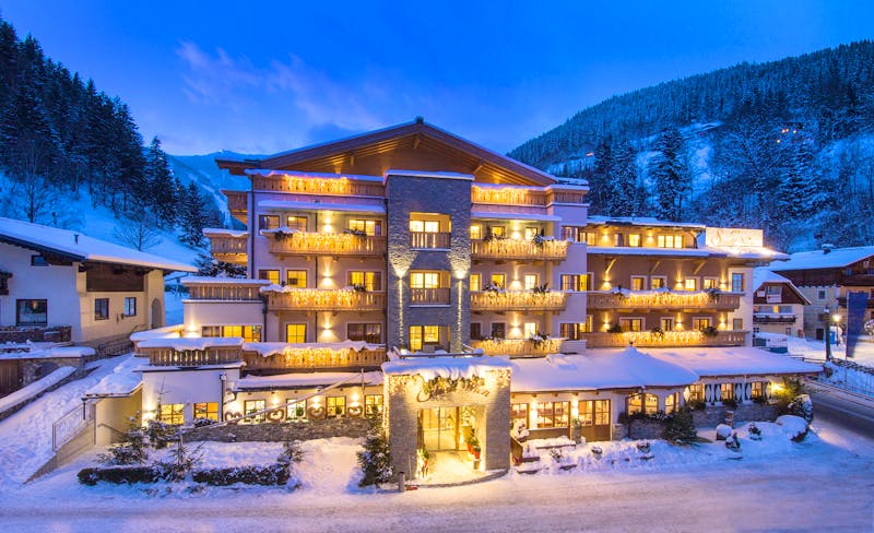 Außenansicht Winter Hotel Stadt Wien &ndash; &copy;Nikolaus Faistauer Photography