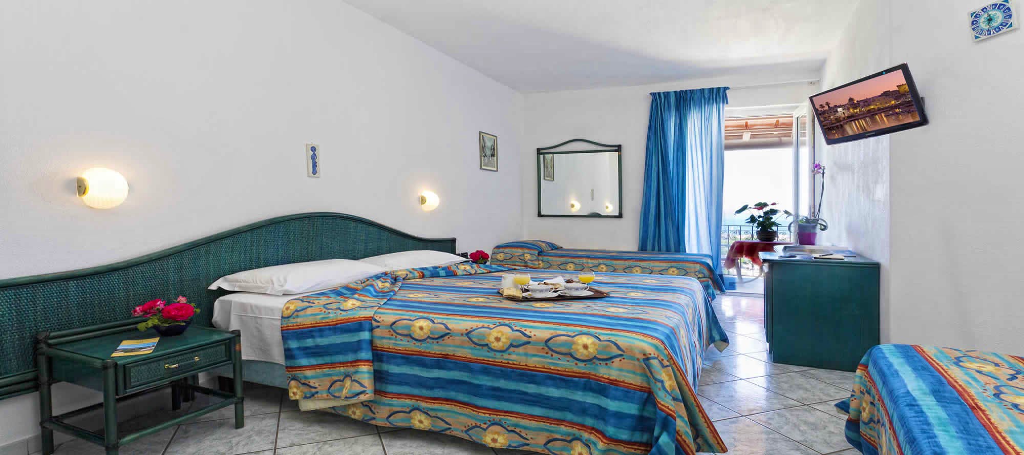 Zimmerbeispiel Residence La Rosa&nbsp;&ndash;&nbsp;&copy;&nbsp;IschiaWandern