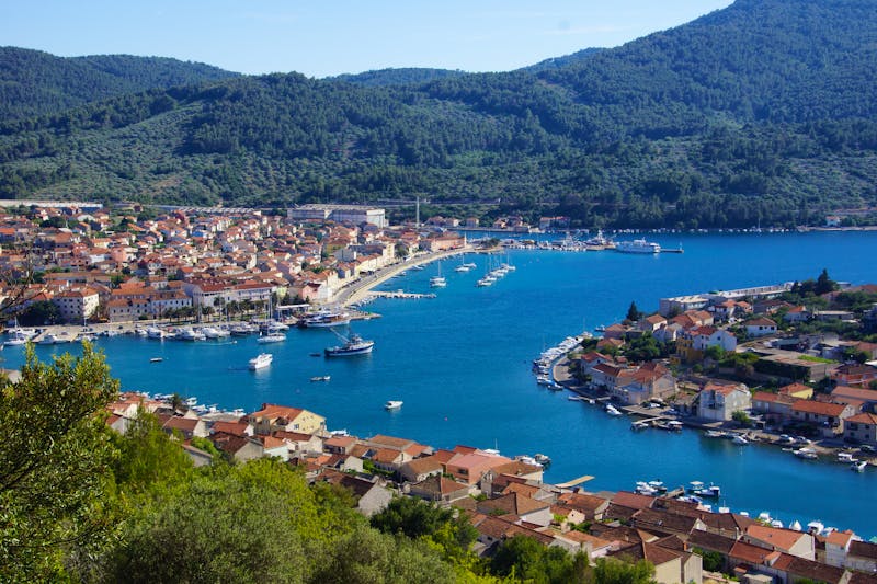 Stadt Vela Luka auf der Insel Korčula - &copy;Jörn - stock.adobe.com