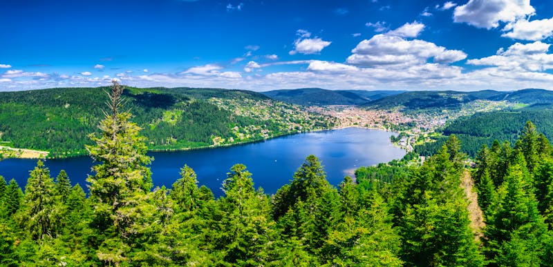 Gerardmer See in Vogesen  - &copy;Sergii Zinko - stock.adobe.com