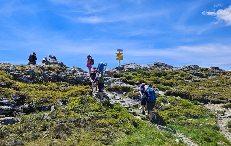 Wanderung zum Sidanjoch - Wandergruppe am Gipfel - &copy;Ria Heilmann - Eberhardt TRAVEL