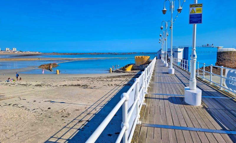 Meeresschwimmbecken am Havre des Pas in St. Helier - &copy;Kristin Weigel - Eberhardt TRAVEL