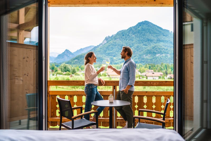 Zimmerbeispiel Doppelzimmer mit Balkon im aja Ruhpolding &ndash; &copy;aja Ruhpolding