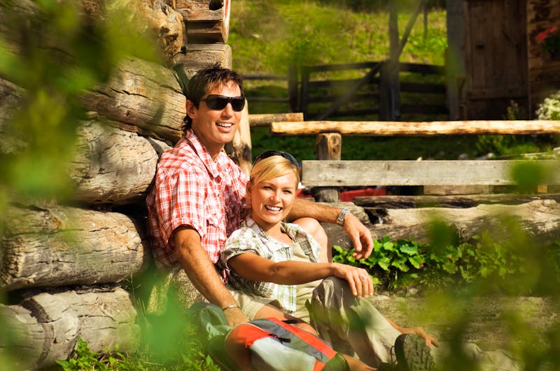 Wanderpause auf der Alm - &copy;tunedin - stock.adobe.com