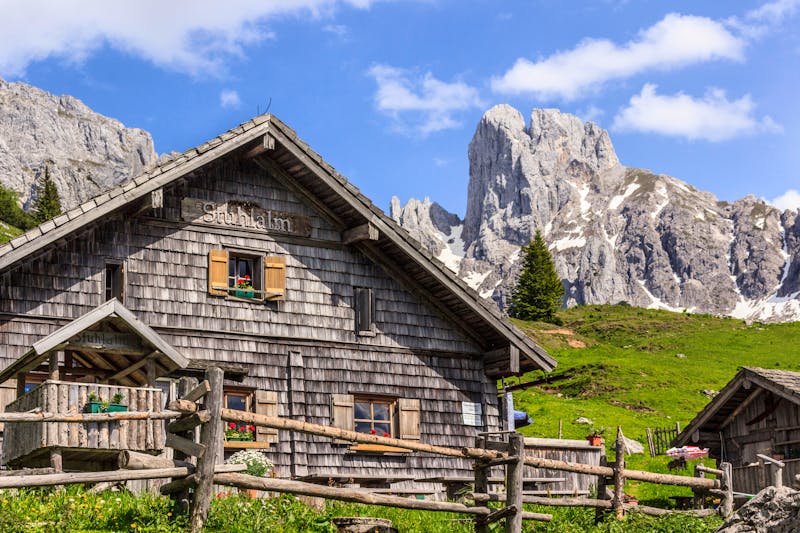 Stuhlalm und Bischofsmütze - &copy;Lisa Payr - stock.adobe.com
