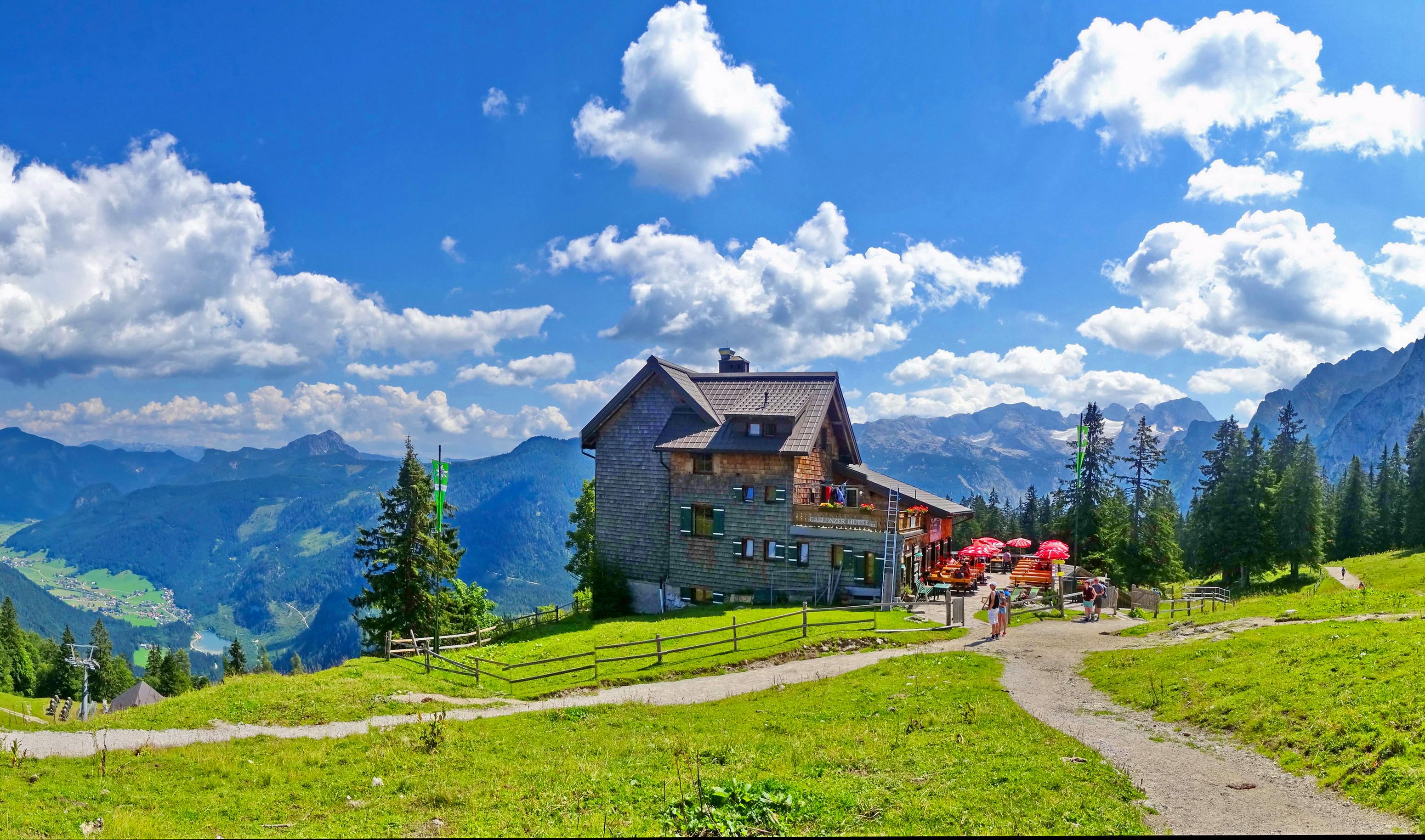 Gablonzer Hütte nahe dem Gosausee im Salzkammergut &nbsp;&ndash;&nbsp;&copy;&nbsp;martin_luminar - stock.adobe.com