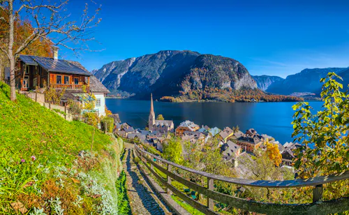 Hallstatt am Hallstätter See &ndash; &copy; JFL Photography - stock.adobe.com