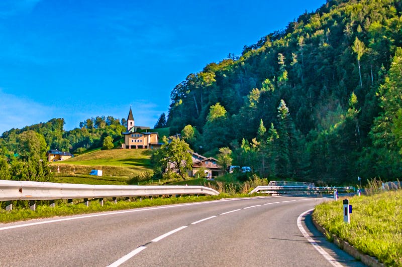 Fahrt nach Bad Dürrnberg im Salzburger Land - &copy;Martin Erdniss - stock.adobe.com