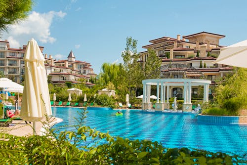 Poseidon Residence Club Balneo & SPA Resort - Außenbereich &ndash; &copy; www artpanoramas com