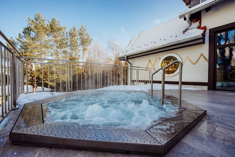 Außen-Whirlpool im Park Hotel Spa &ndash; &copy;KAZMIERUK MARCIN