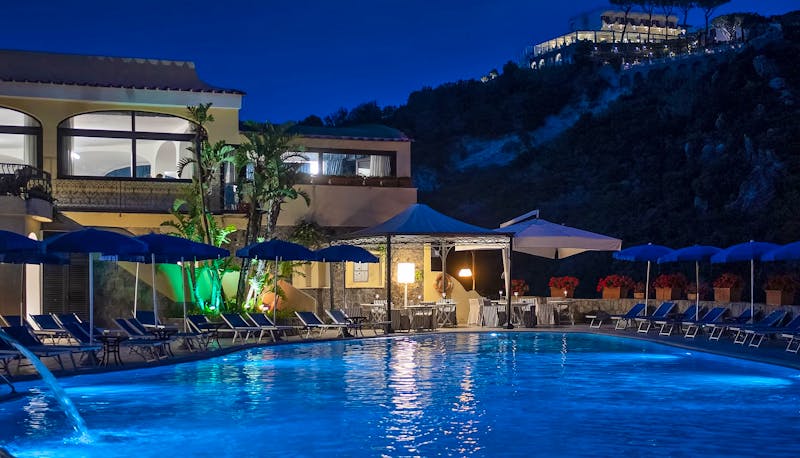 Außenpool am Abend im Hotel Terme San Lorenzo &ndash; &copy;Hotel Terme San Lorenzo