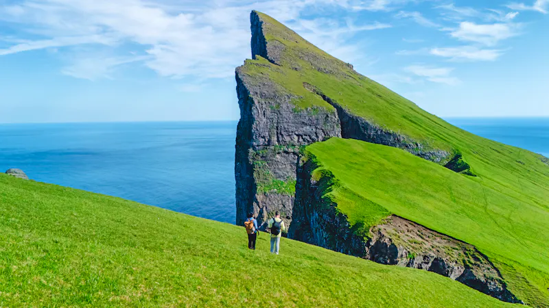 Wandern auf den Färöer-Insel Streymoy - &copy;Fokke Baarssen - stock.adobe.com