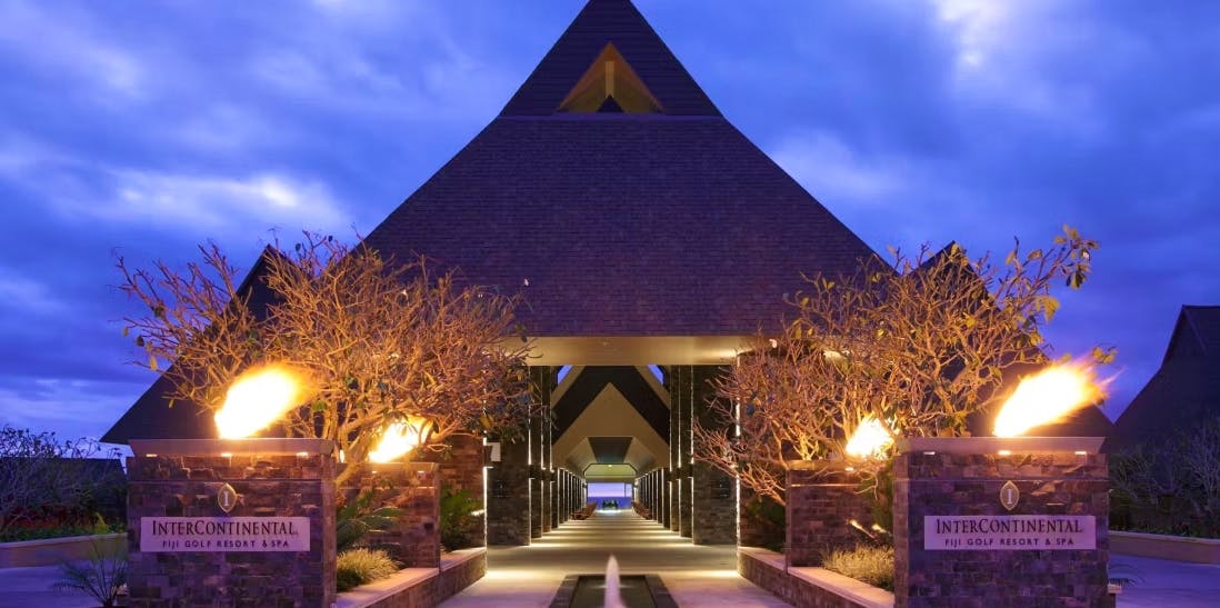 InterContinental Fiji Golf Resort & Spa by IHG Fidschi - Hotel von außen &nbsp;&ndash;&nbsp;&copy;&nbsp;InterContinental Fiji Golf Resort & Spa by IHG