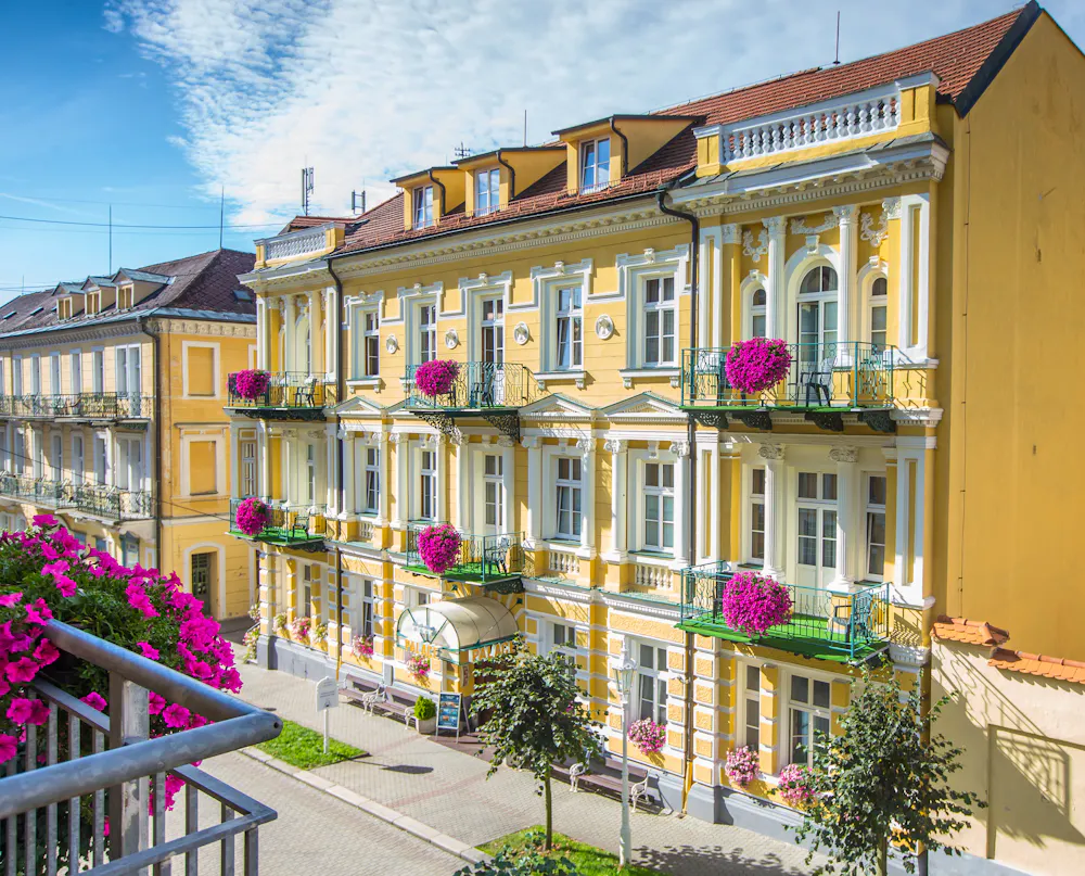 Franzensbad - Kurhotel Palace 1 &ndash; &copy; 82 0 111 0 109 0 97 0 110 0 32 0 75 0 110 0 101 0 100 0 108 0 108 0 105 0 107 0 0 0