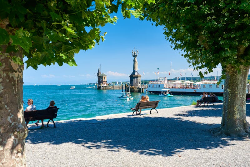 Konstanz am Bodensee - Blick zum Hafen - &copy;Manuel Schönfeld - stock.adobe.com