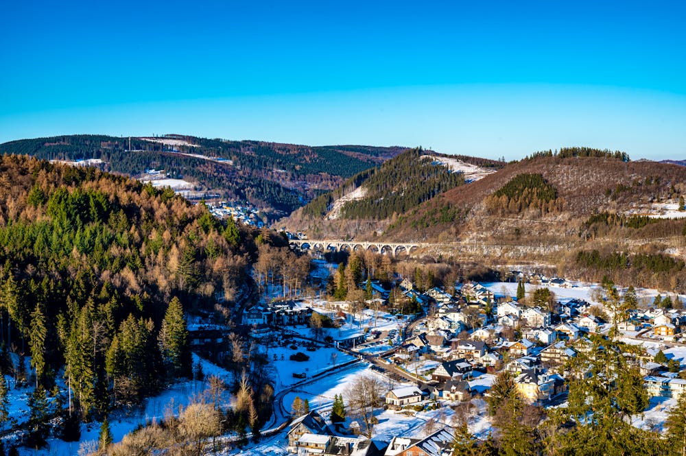Willingen im Sauerland im Winter &ndash; &copy; Ronny Gängler - stock.adobe.com