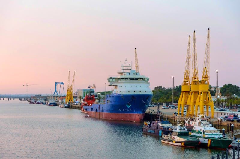 Hafen von Huelva - Andalusien - &copy;David Paniagua - stock.adobe.com