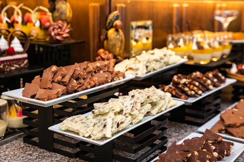 Sunny Day Resort Buffet &ndash; &copy;Kolev Photography