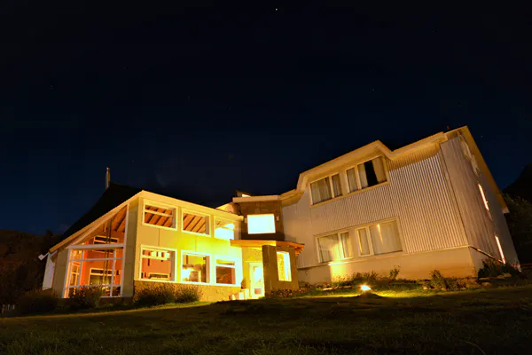 Hotel PuduLodge El Chaltén in El Chalten, Argentinien - Hotel von außen &nbsp;&ndash;&nbsp;&copy;&nbsp;Hotel PuduLodge El Chaltén