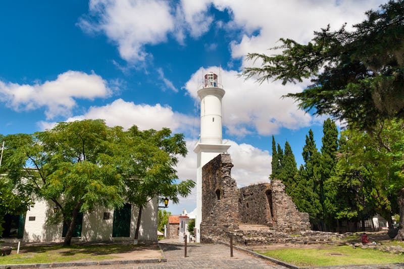 Der Leuchtturm von Colonia del Sacramento  - &copy;Henrik Dolle - stock.adobe.com