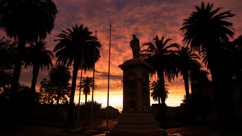 Die Statue von José Artigas auf dem Plaza Artigas in Carmelo - &copy;Martin - stock.adobe.com