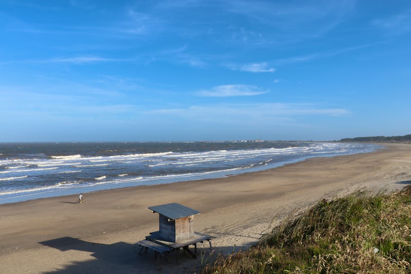 Weite Sandstrände und eindrucksvolle Dünenlandschaft am Strand La Balconada  - &copy;Vlad Loschi - stock.adobe.com