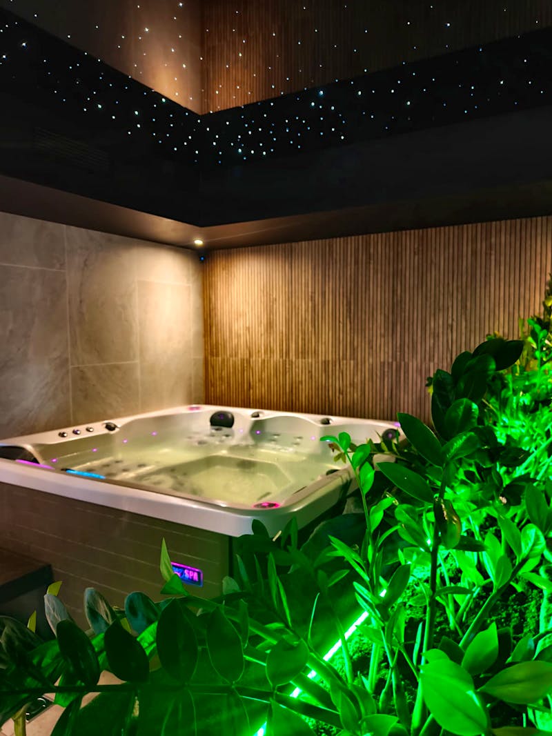 Whirlpool im Le Mont Medical & Spa &ndash; &copy;Le Mont Medical & Spa