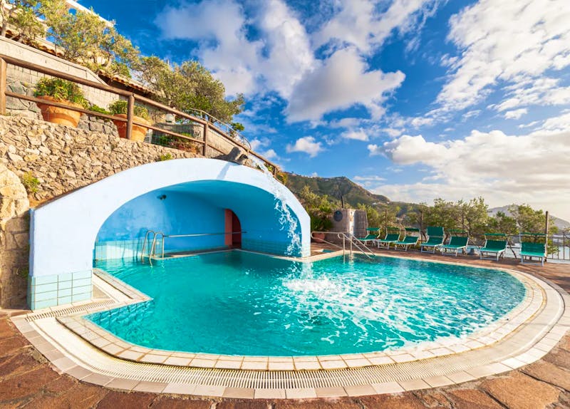 Thermal-Außenpool im Punta Chiarito Resort &ndash; &copy;Punta Chiarito Resort