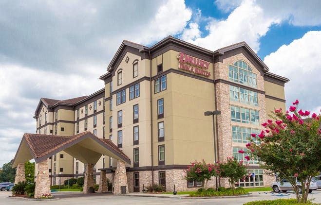 La Quinta Inn by Wyndham San Antonio - Hoteleingang&nbsp;&ndash;&nbsp;&copy;&nbsp;©2015 Drury Hotels