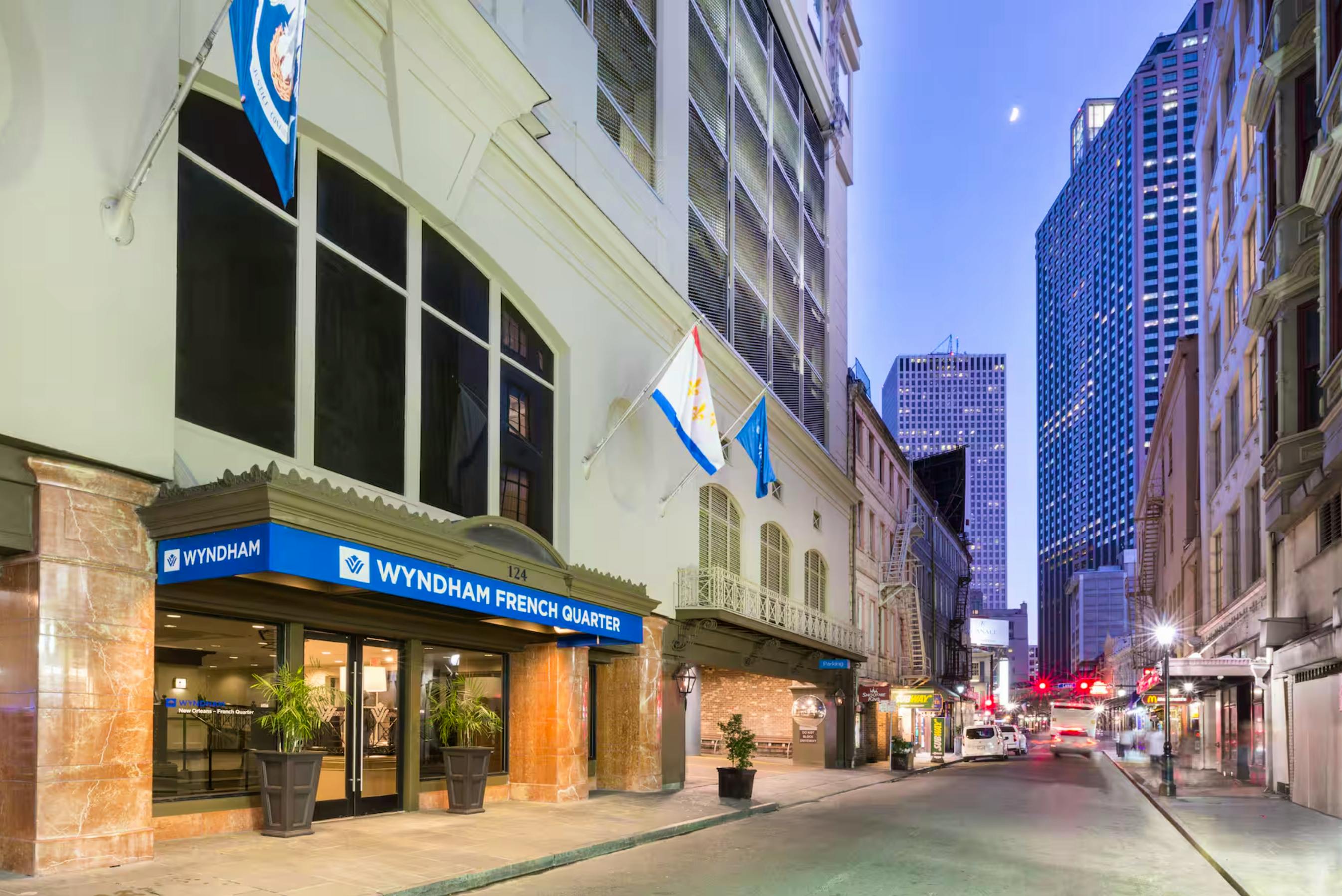 Wyndham New Orleans - French Quarter - Hoteleingang&nbsp;&ndash;&nbsp;&copy;&nbsp;Wyndham New Orleans - French Quarter