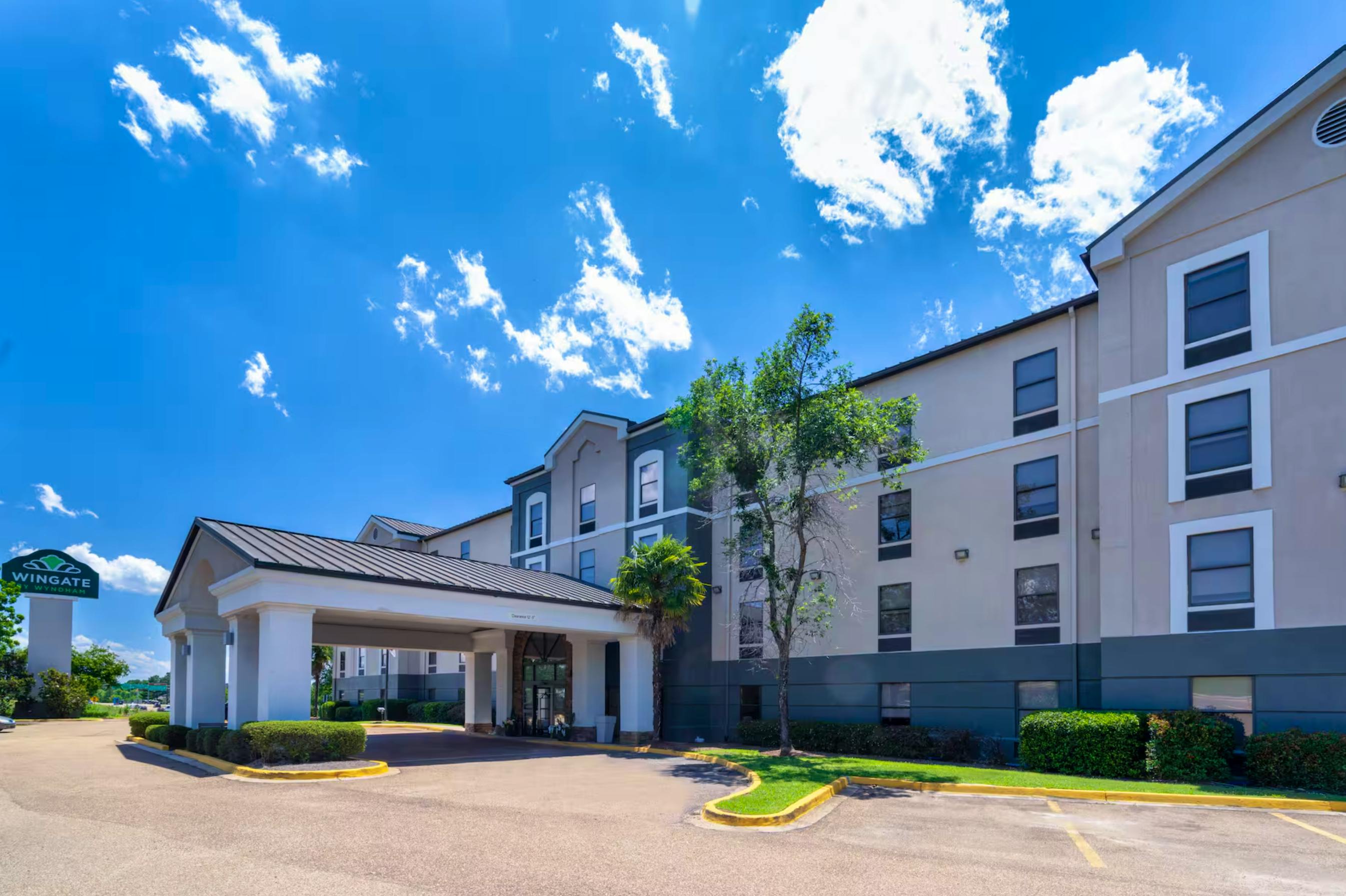   Wingate by Wyndham Jackson/Ridgeland - Hoteleingang&nbsp;&ndash;&nbsp;&copy;&nbsp;  Wingate by Wyndham Jackson/Ridgeland