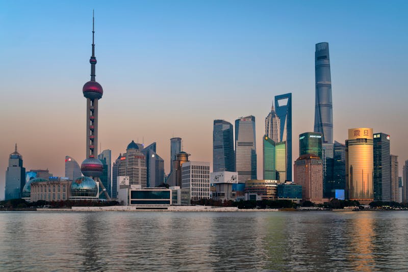 Finanz- und Bankenviertel Pudong in Shanghai, China  - &copy;Ula Ulachka - stock.adobe.com