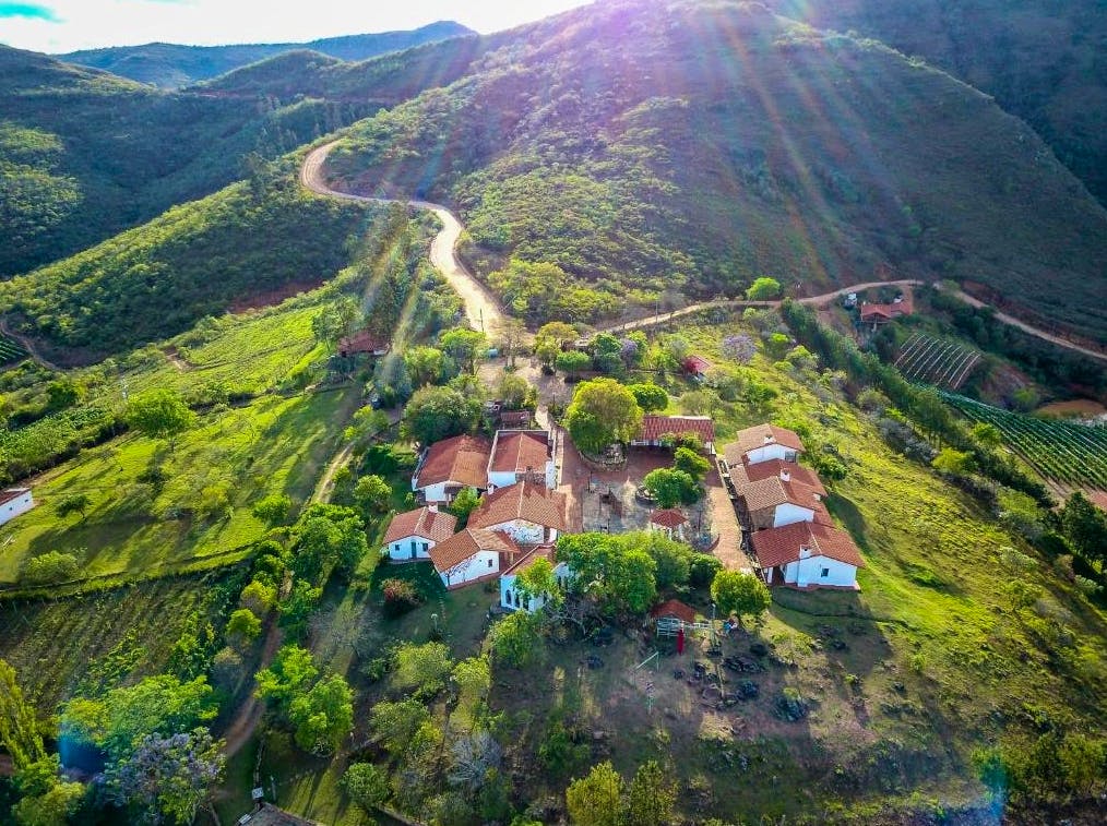 El Pueblito Hotel in Samaipata -  Vogelperspektive&nbsp;&ndash;&nbsp;&copy;&nbsp;El Pueblito Hotel in Samaipata -  Website