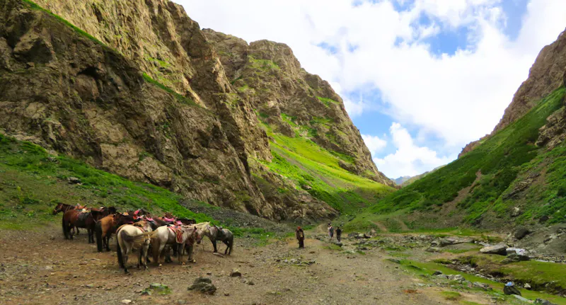 Geierschlucht in der Wüste Gobi - &copy;Rico Manns - Eberhardt TRAVEL