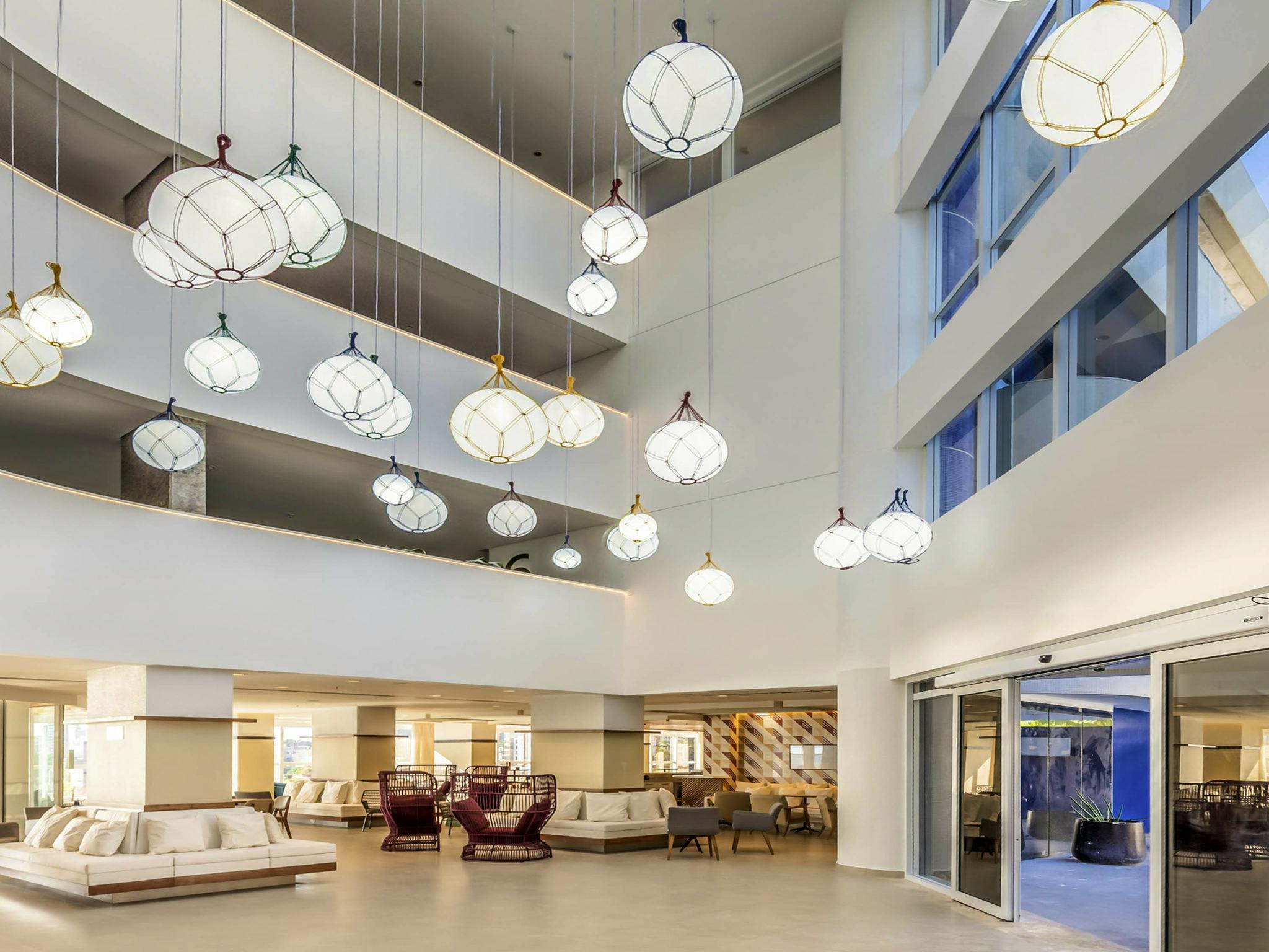 Novotel Salvador Rio Vermelho in Rio Vermelho, Brasielien - Lobby &nbsp;&ndash;&nbsp;&copy;&nbsp;Novotel Salvador Rio Vermelho